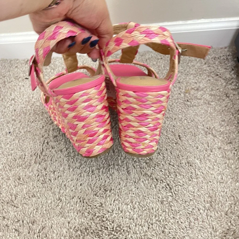NWT Torrid Pink Raffia Barbiecore Platform Espadrille Summer Wedge Sandals 9.5